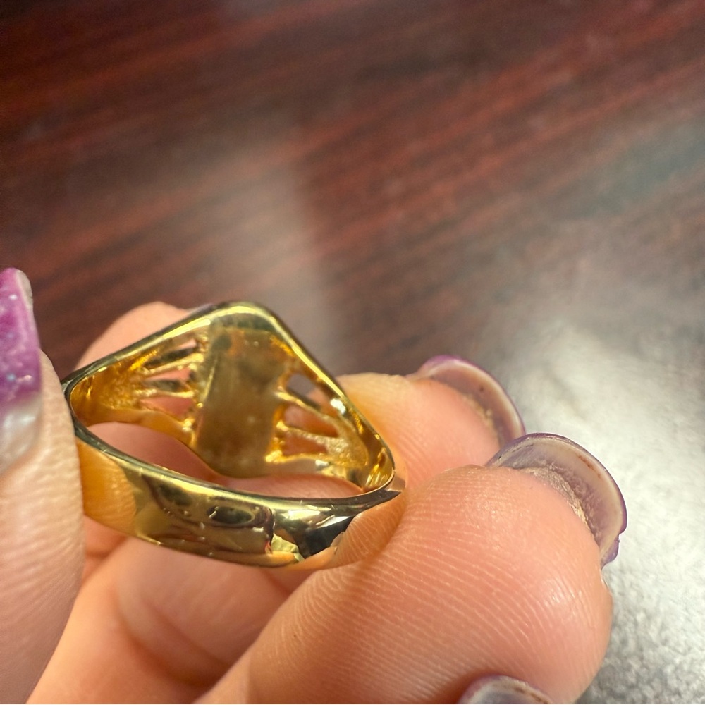 Avon “Sparkling Wave” size 9 Ring with Unique Split Band Design NIB 1992 vintage - Picture 2 of 8